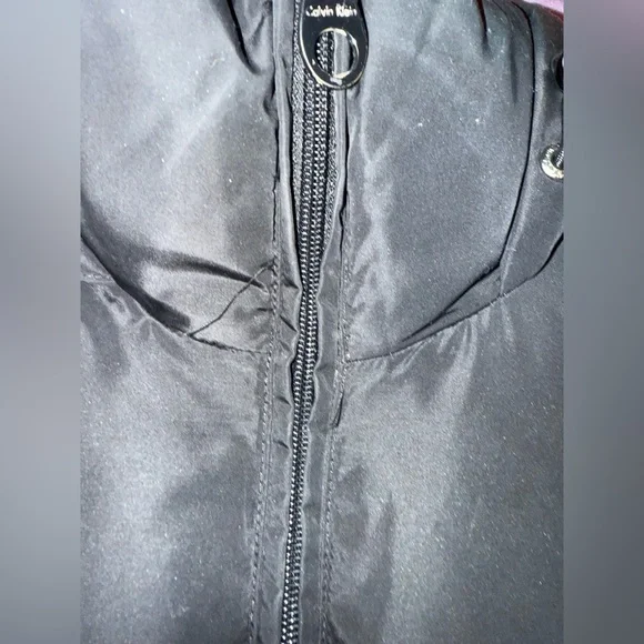 Calvin Klein Duck Down Waterfowl Feathers Hooded Puffer Coat (S) - Picture 3 of 11